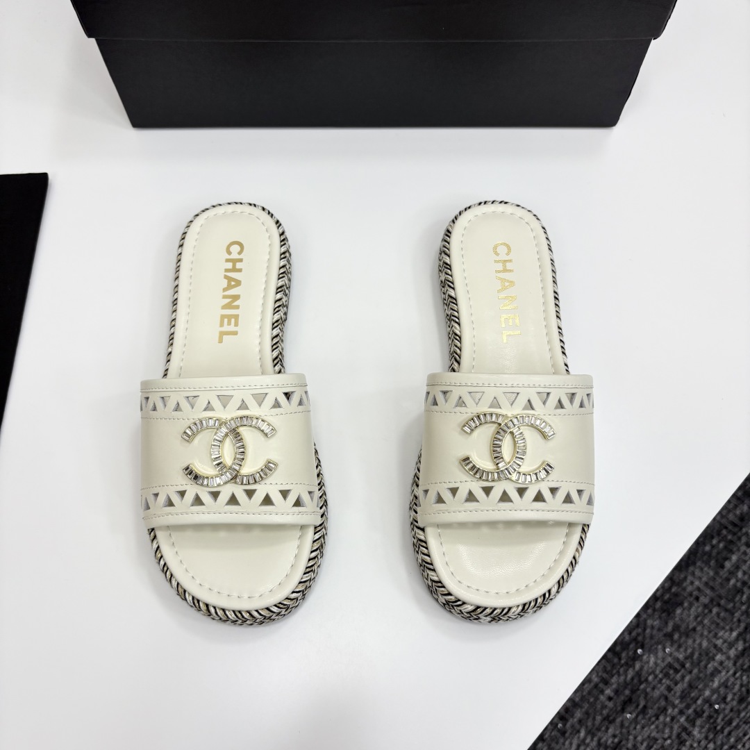 Elegant Leather Slides with Rope Detail | Perfect Summer Sandals 4 cmp i1742588306225 5297 0 1