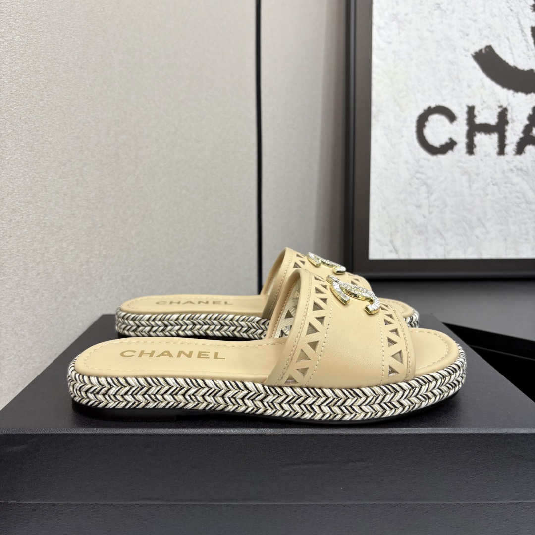 Chanel Women's Leather Espadrille Sandals Slides, Beige 3 cmp i1742588373945 778 0 0