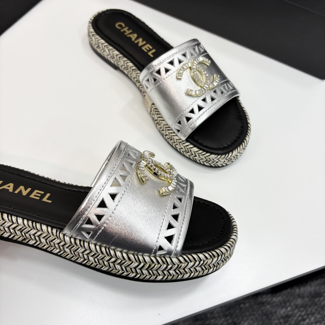 Chanel Women's Silver Leather Espadrille Sandals With Crystal Logo 10 cmp i1742588400519 2730 0 8