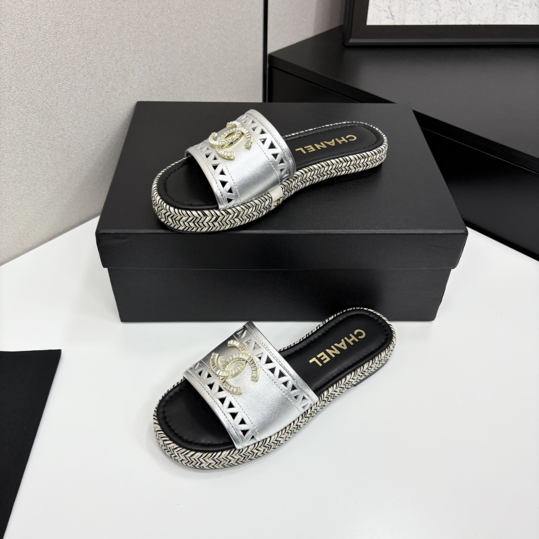 Chanel Women's Silver Leather Espadrille Sandals With Crystal Logo 2 cmp i1742588401314 7193 0 2