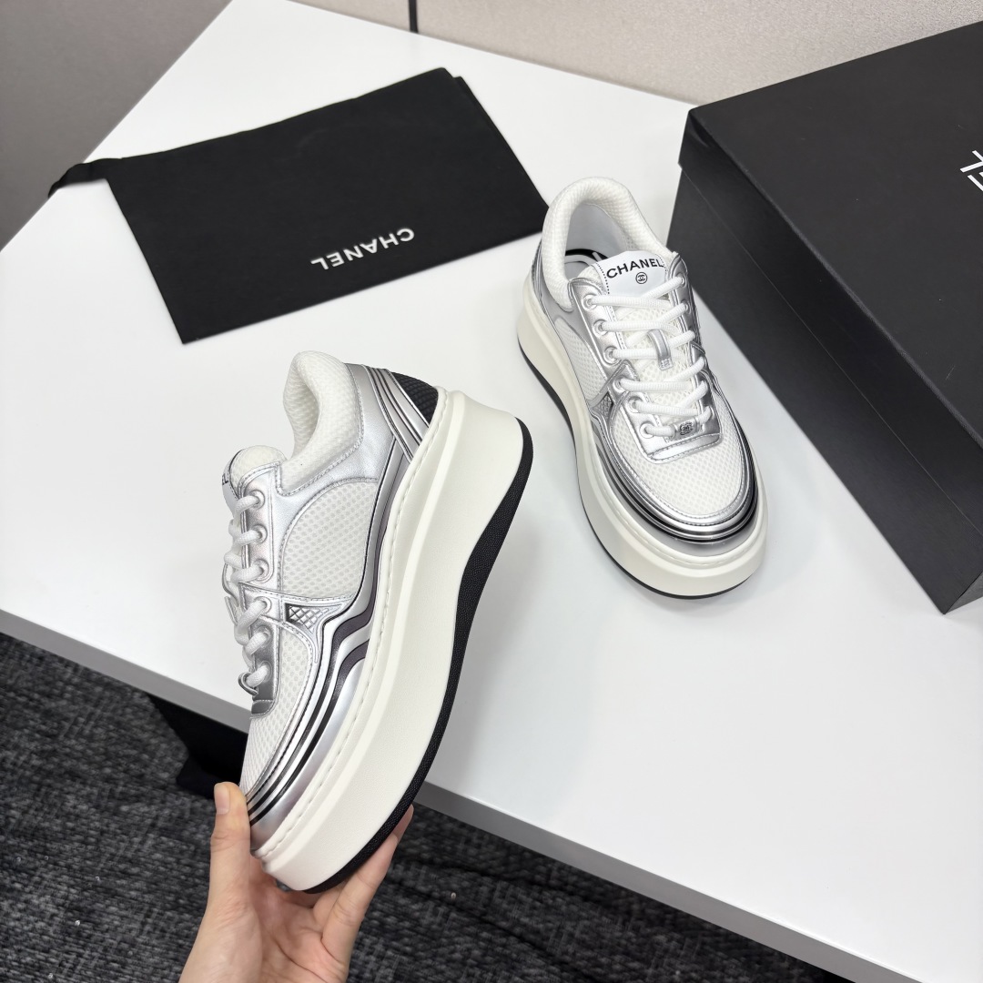 Chanel Women's Silver Leather and Mesh CC Logo Platform Sneakers 9 cmp i1745362155386 179 0 7