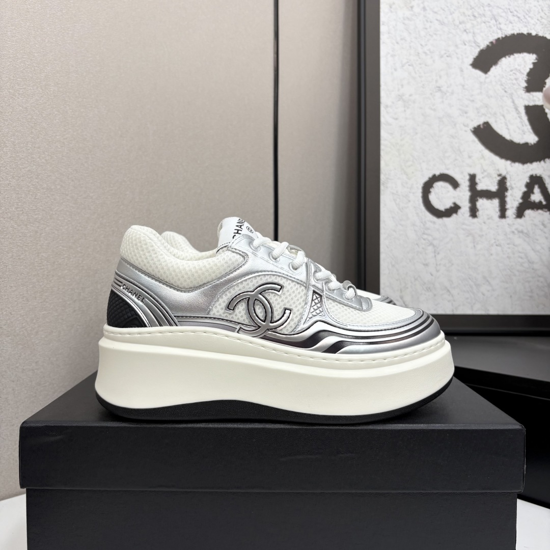Chanel Women's Silver Leather and Mesh CC Logo Platform Sneakers 2 cmp i1745362155403 965 0 0