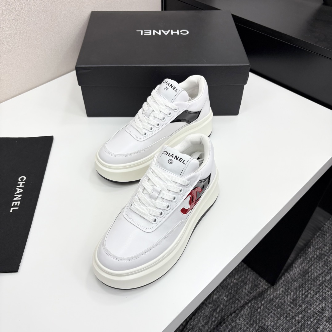 Elegant Chanel Women's Leather Sneakers Luxurious Designer Shoes 6 cmp i1745405035692 4183 0 4