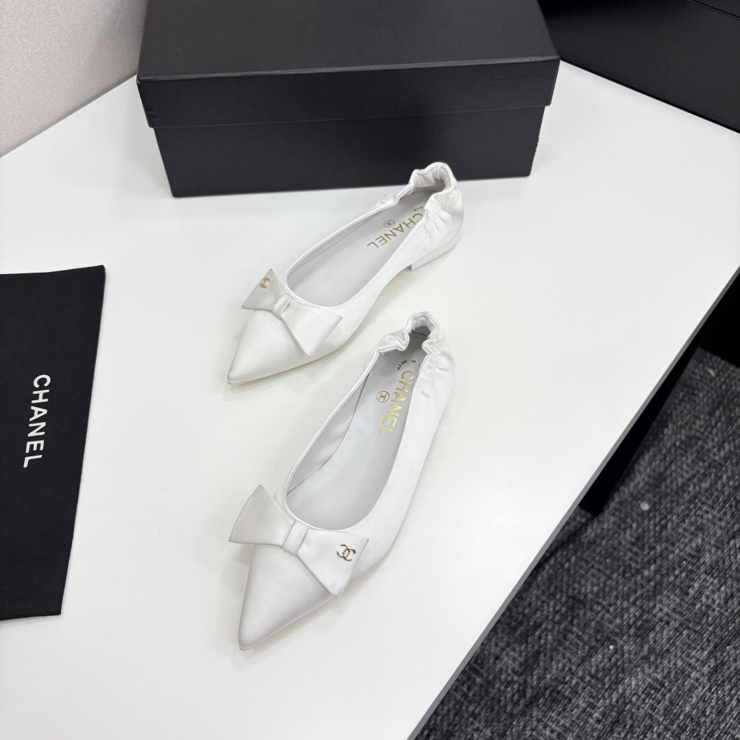 CHANEL香奈儿芭蕾平底鞋 - エレガントなデザインと快適さの融合