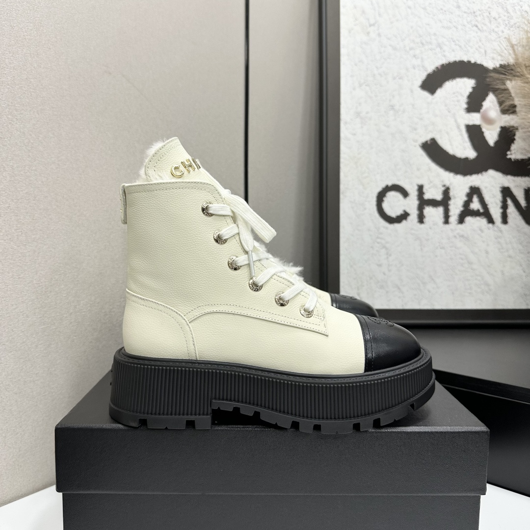 NO:593006,2025sss official website and Xiaohongshu synchronize the latest color matching Xiaoxiangjia’s popular models are hotly launched, with upgraded workmanship and high quality!   The latest fashionable furry boots are super versatile and warm soles, the favorite of heroines [Fireworks][Fireworks] Cowhide upper, wool lining, rubber outsole, 5 sizes, 35-41, [Note 40+41 custom-made], boots, chanel, boots, cowhide198609092025sss官网、小红书同步最新配色小香家爆款火热上线,做工升级版,高品质！  时尚潮流最新款毛毛靴上脚超百搭暖底,女主们的最爱[烟花][烟花] 鞋面牛皮 内里羊毛 大底橡胶大底 5码数35-41码,【注40+41订做】,靴子,chanel,boots,cowhide,Women's Shoes