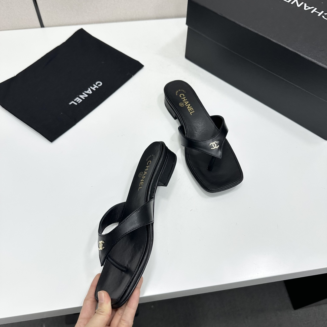 Chanel Black CC Thong Slide Sandals