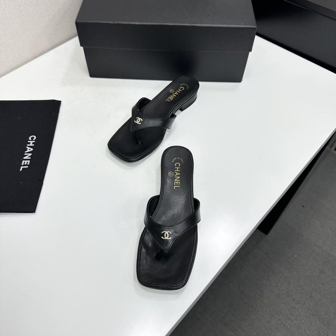 Chanel Black CC Thong Slide Sandals