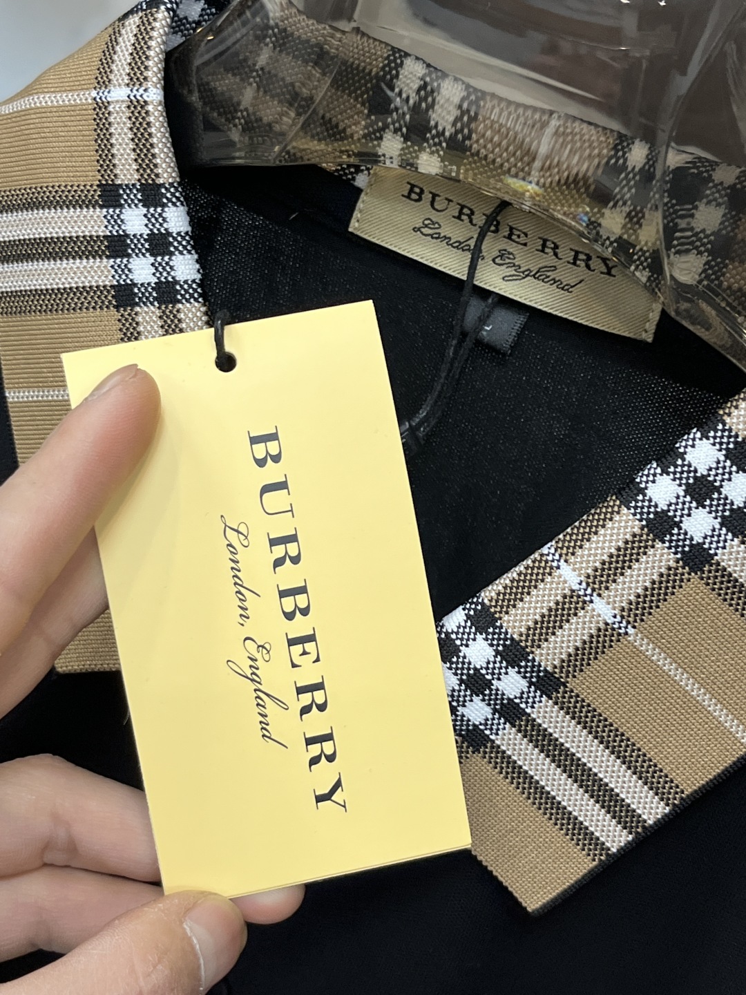 Burberry Men's Black Polo Shirt with Check Collar Fashionable and Comfortable 8 cmp i1743176990928 6744 0 6