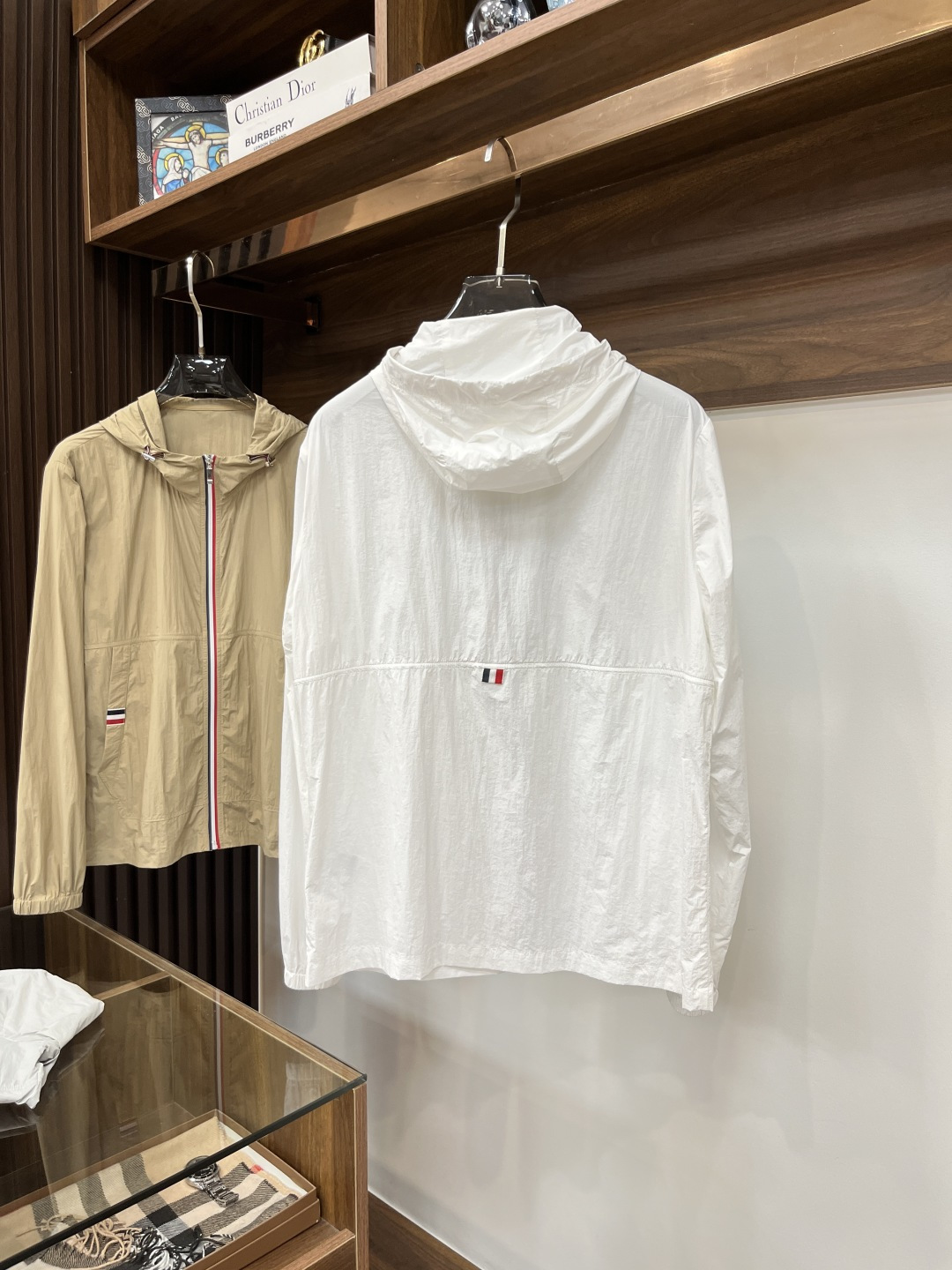 P950 TB Tom Brown: Custom Tan-Proof Jacket for Active Men in 2025 - 图片 5