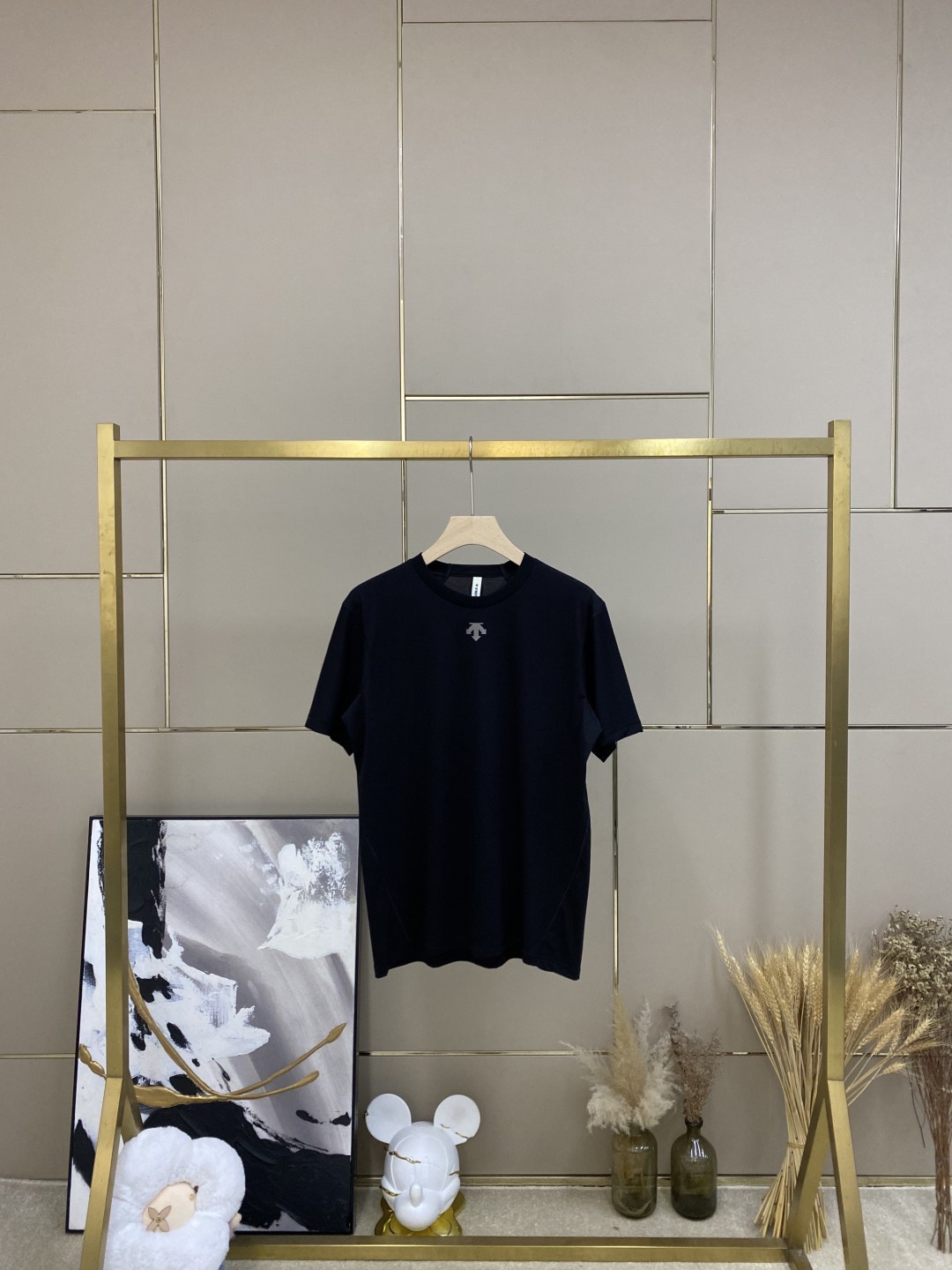 NO:452696,After seeing the trees, we should also go to see the forest. Alexander wang19860909见过了树,也该去见见森林,,alexander wang,Men's clothing