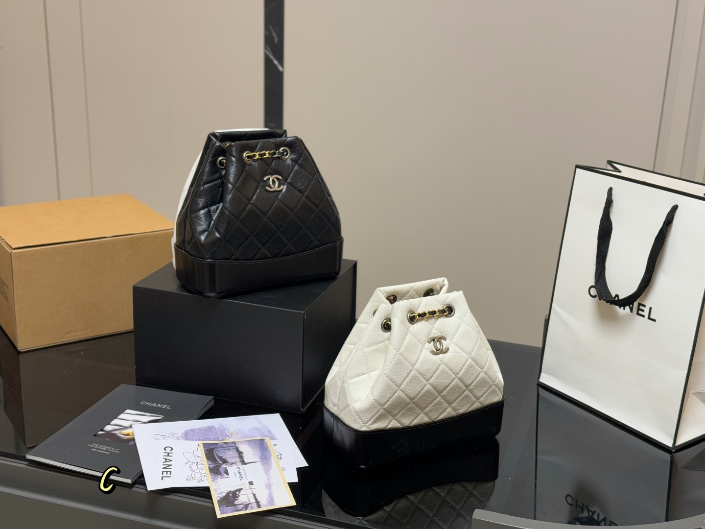 Yupoo Gucci Bags Watches Nike Clothing Jordan Yeezy Balenciaga Shoes

