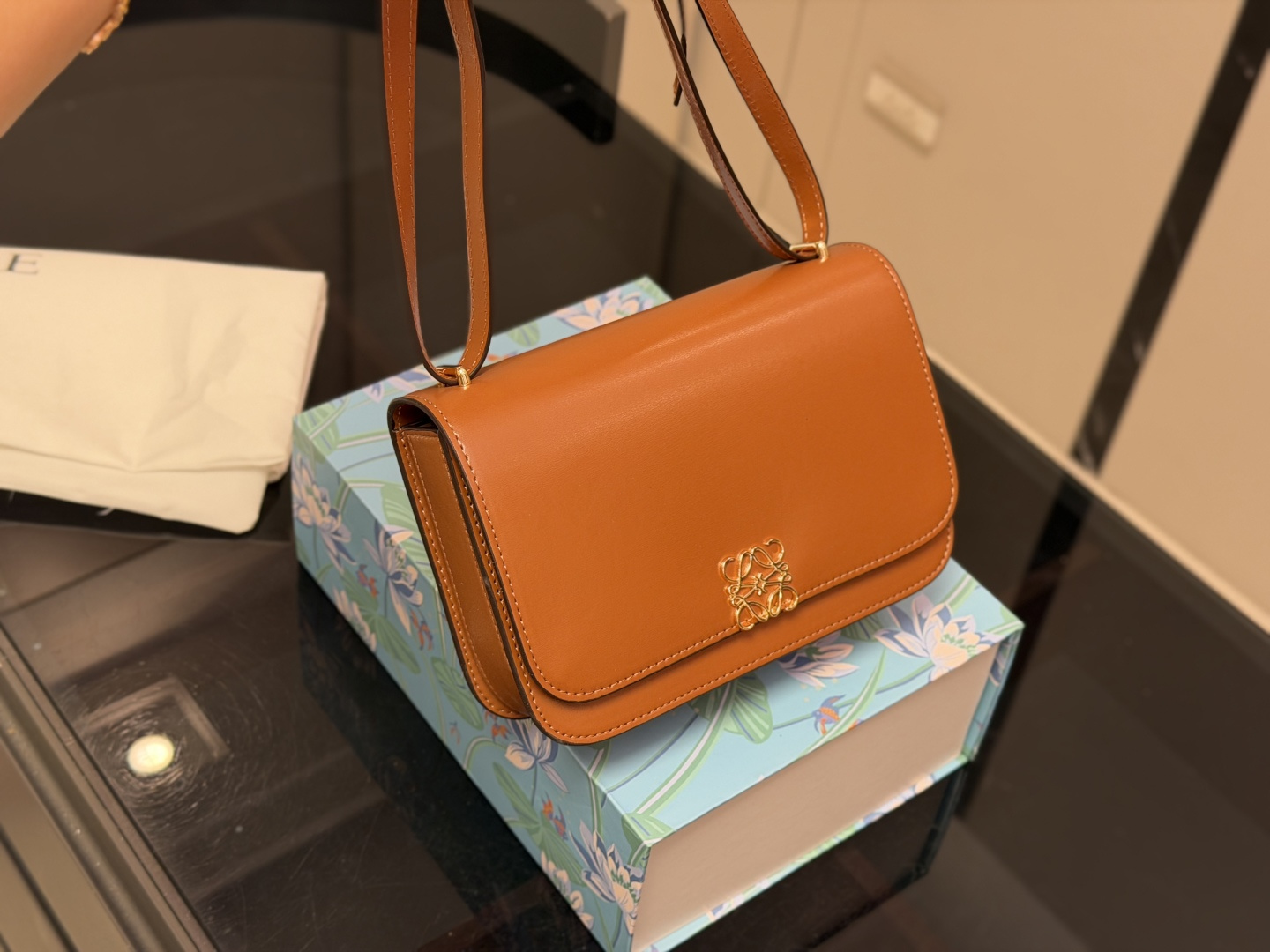 Tamaño del bolso LOEWE: 22*16cm — photo 2