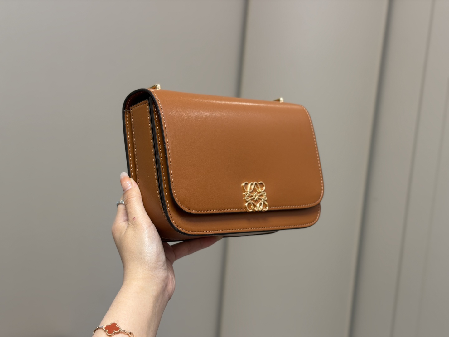 Tamaño del bolso LOEWE: 22*16cm — photo 9