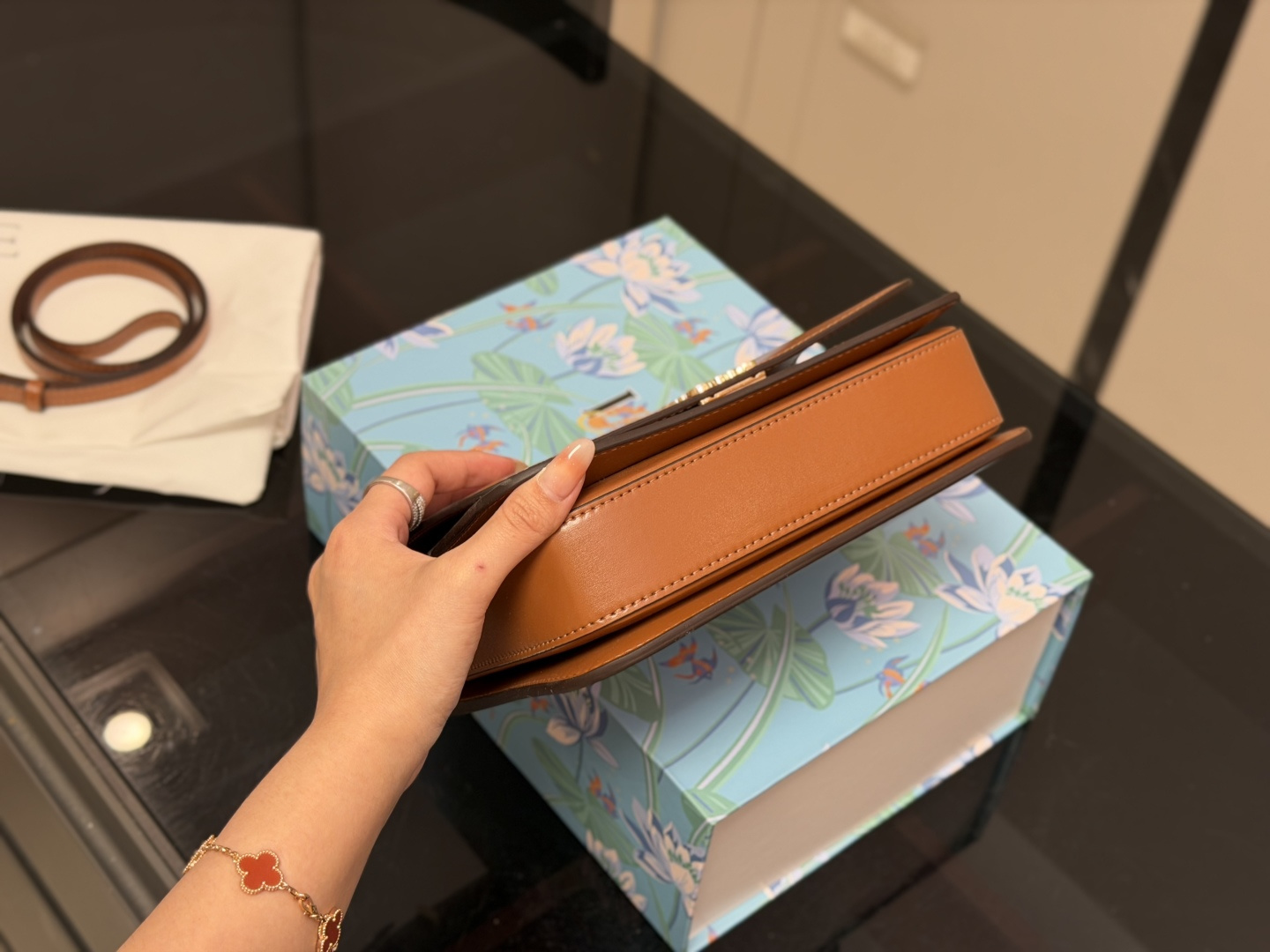 Tamaño del bolso LOEWE: 22*16cm — photo 8