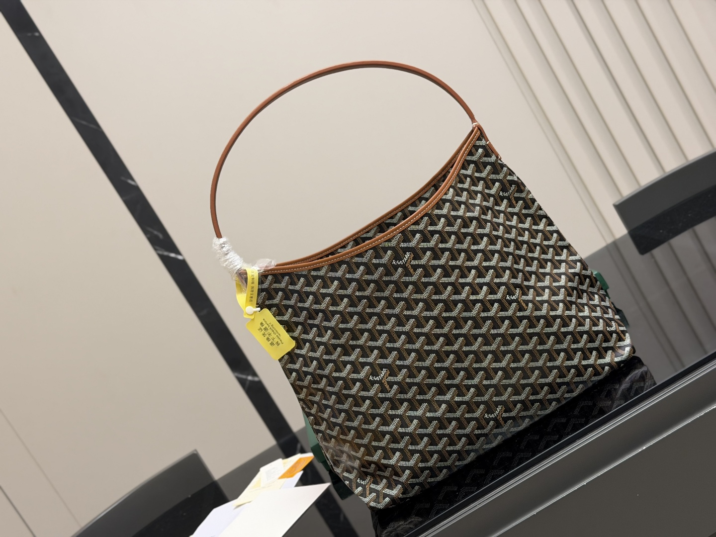 Goyard bag size 32*25cm — photo 8