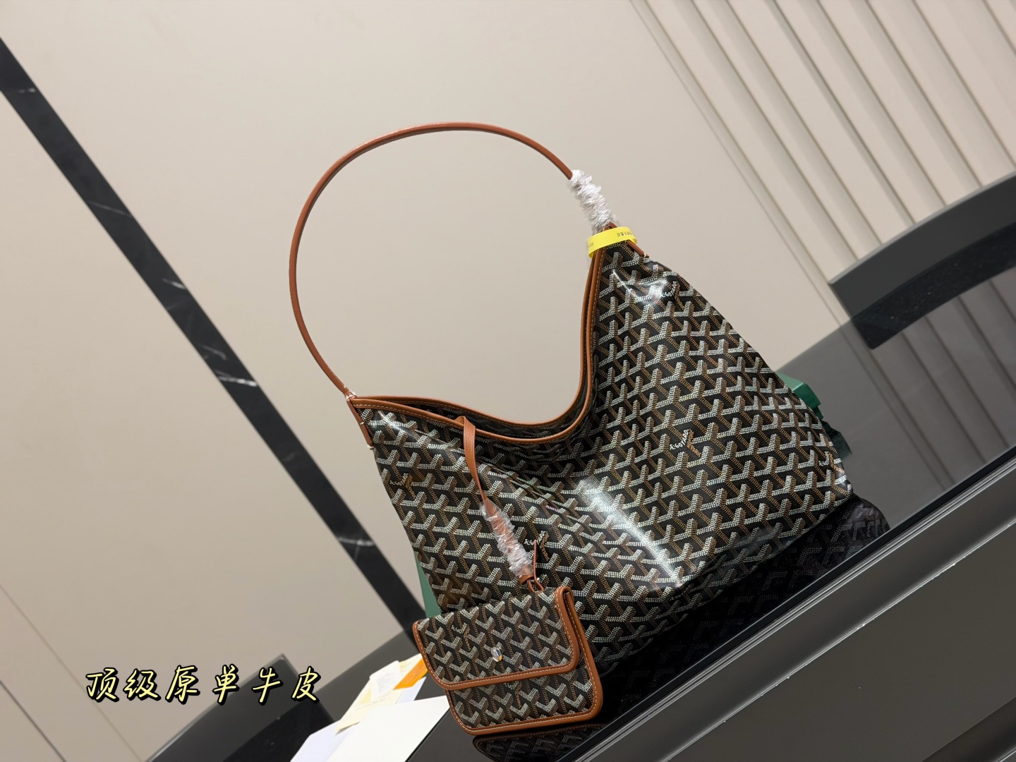Goyard bag size 32*25cm — photo 5