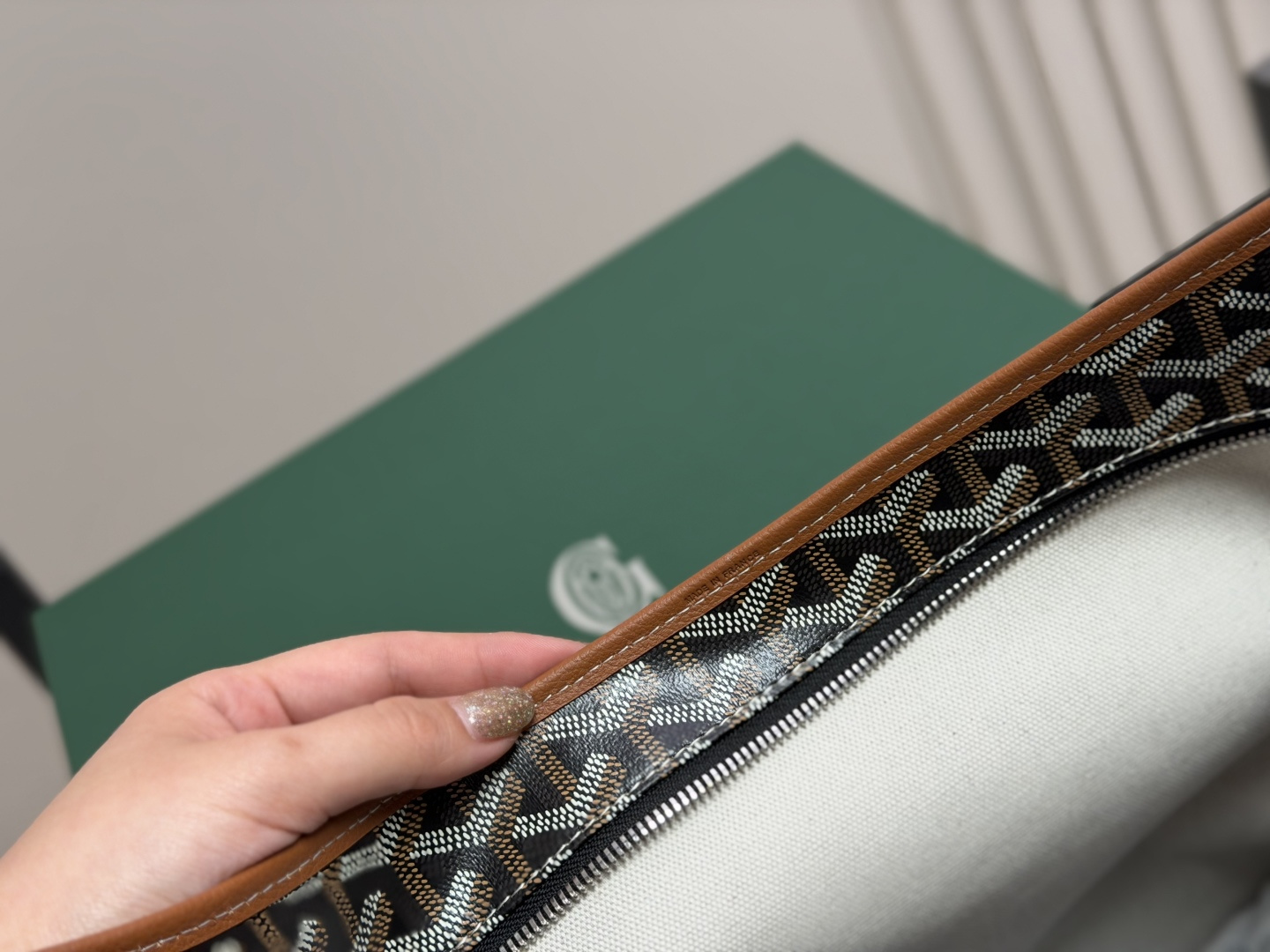 Goyard bag size 32*25cm — photo 4