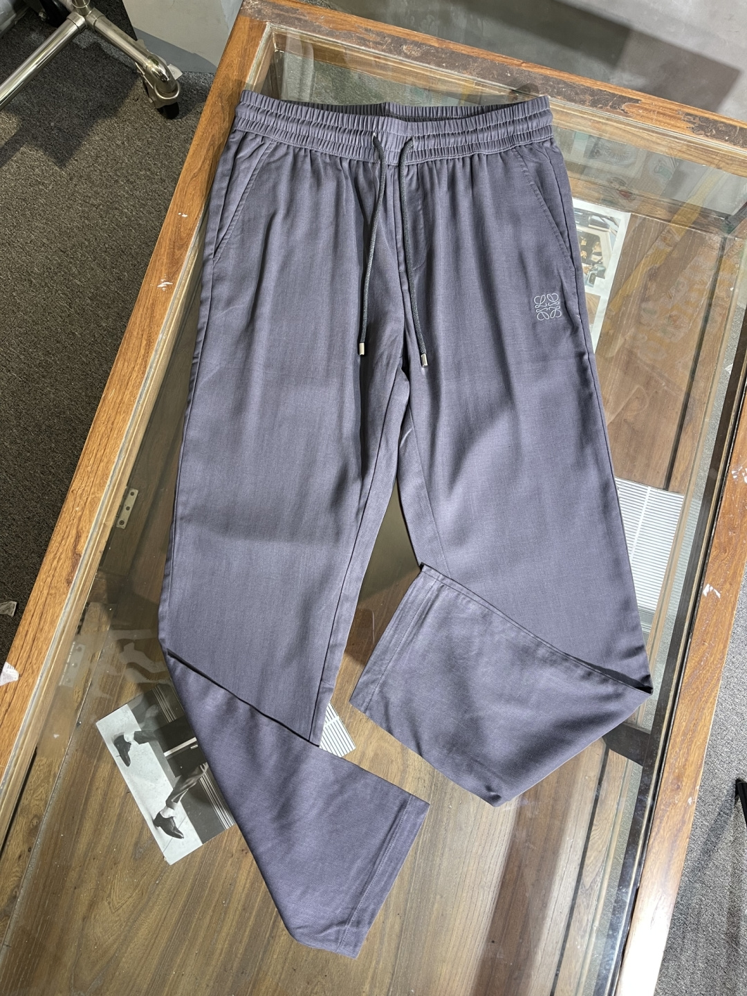 NO:152306,K6006 Spring and Summer New Luoyiwei LOW casual linen cotton straight-leg pants, gray M-XXL, loewe, alexander wang19860909K6006 春夏新款罗意威LOW休闲亚麻棉直筒裤,灰色M-XXL,,loewe,alexander wang,Men's clothing