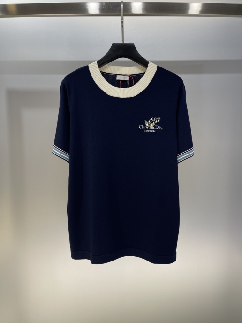 Christian Dior Couture Navy Blue Knit T-Shirt with Lily Embroidery 1 Christian Dior Couture Navy Blue Knit T-Shirt with Lily Embroidery