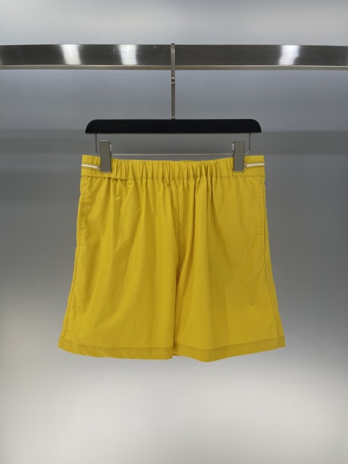 MaxMara Women's Cotton Casual Elastic Waistband Shorts - High Waist - Elegant 1 MaxMara Women's Cotton Casual Elastic Waistband Shorts - High Waist - Elegant