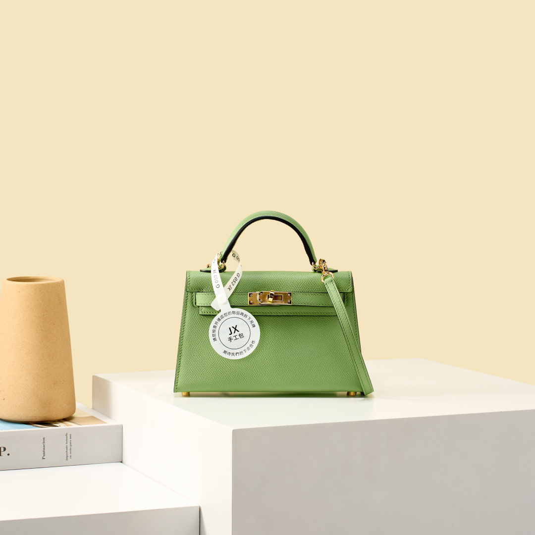 NO:919566,JX Mini Kelly 19cm Avocado Green Craftsman Code: 052 JX Handmade Wax Thread Sewing Pure Steel Hardware, Hermes, Hermes,19860909JX 迷你Kelly 19cm 牛油果绿 工匠码:052 JX 手工蜡线缝制 纯钢五金,爱马仕,hermes,Hermes,,Bag