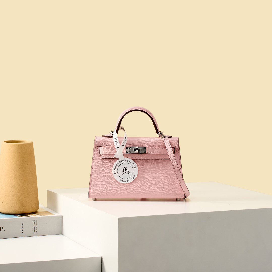 NO:919543,JX Mini Kelly 19cm 3Q Pink Craftsman Code: 052 JX Handmade Wax Thread Sewing Pure Steel Hardware, Hermes, Hermes,19860909JX 迷你Kelly 19cm 3Q粉 工匠码:052 JX 手工蜡线缝制 纯钢五金,爱马仕,hermes,Hermes,,Bag