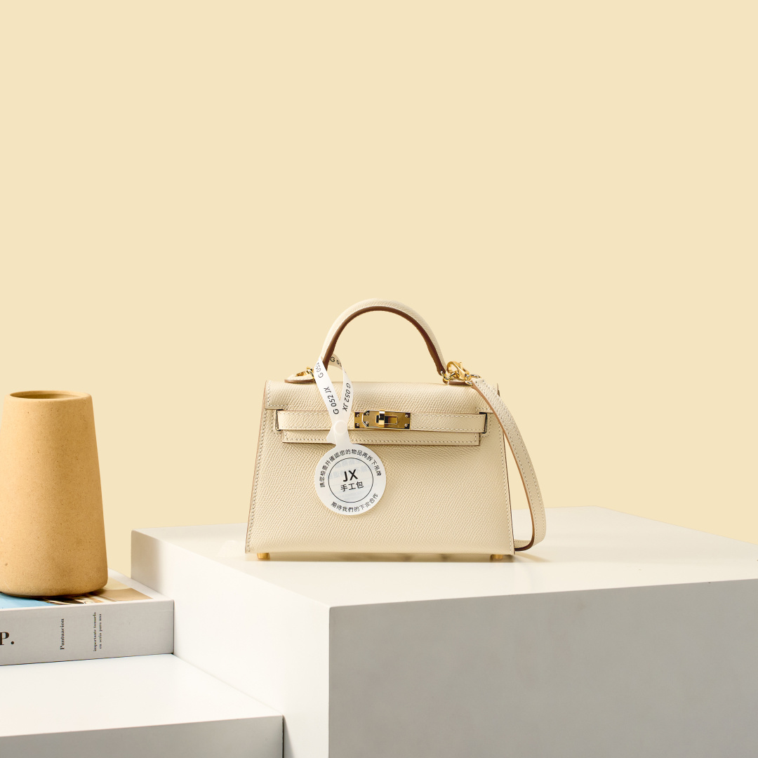 NO:919559,JX Mini Kelly 19cm Cream White Craftsman Code: 052 JX Handmade Wax Thread Sewing Pure Steel Hardware, Hermes, Hermes,19860909JX 迷你Kelly 19cm 奶油白 工匠码:052 JX 手工蜡线缝制 纯钢五金,爱马仕,hermes,Hermes,,Bag