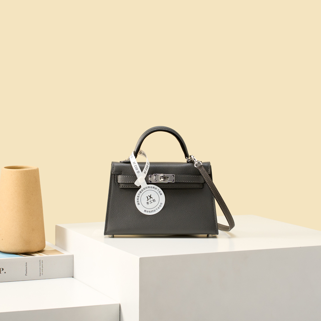 NO:919558,JX Mini Kelly 19cm pitch gray craftsman code: 052 JX handmade wax thread sewing pure steel hardware, Hermes, Hermes, Hermes,19860909JX 迷你Kelly 19cm 沥青灰 工匠码:052 JX 手工蜡线缝制 纯钢五金,爱马仕,hermes,Hermes,,Bag