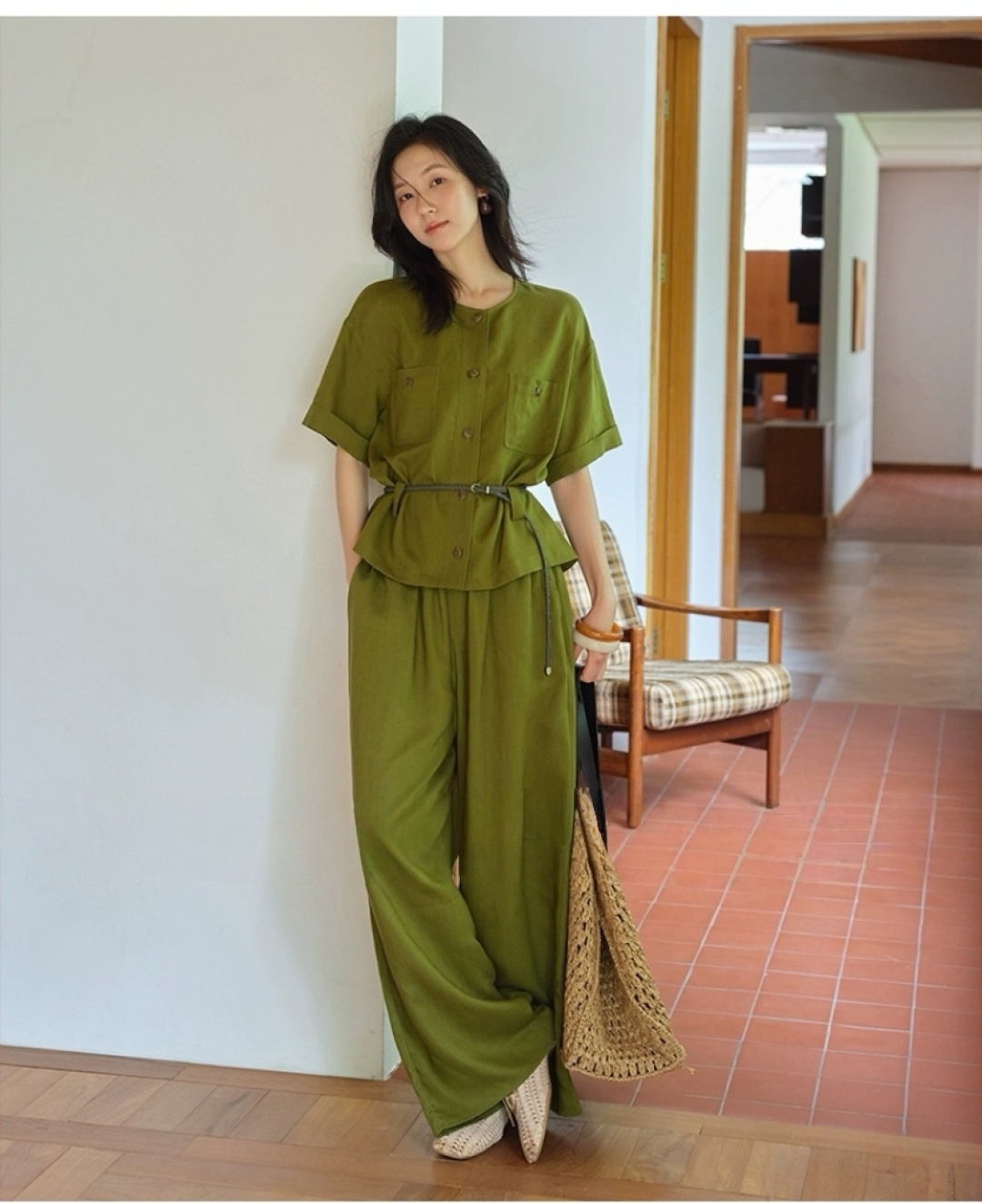 “High-Quality Women’s Suit Support: Fermented Ash, Short Sleeves, Belt, SMLXL” - 图片 3