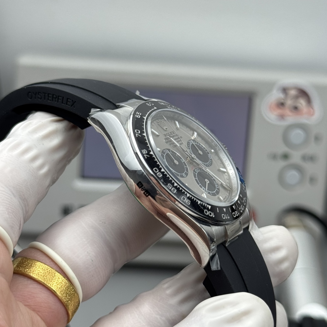 N+全新升级，V2配重版本“1️⃣5️⃣5️⃣克”迪通拿，内置一体4131机芯。