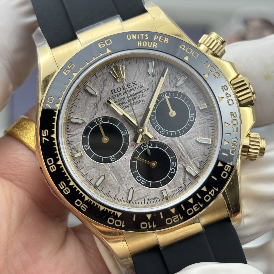 『N+ Factory迪通拿』V2，约155克配重版陨石面，一体4131机。