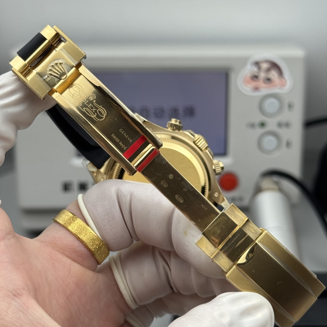 『N+ Factory迪通拿』V2，约155克配重版陨石面，一体4131机。