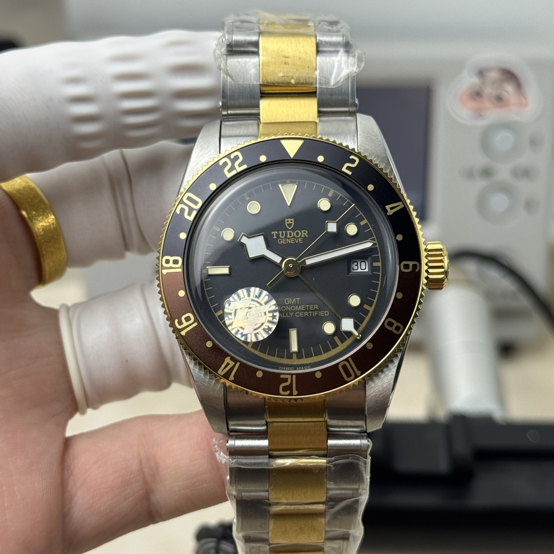튜더 블랙베이 GMT 코크 베젤 41mm ZF 공장 2836 오토매틱 남성 시계 레플리카 45602