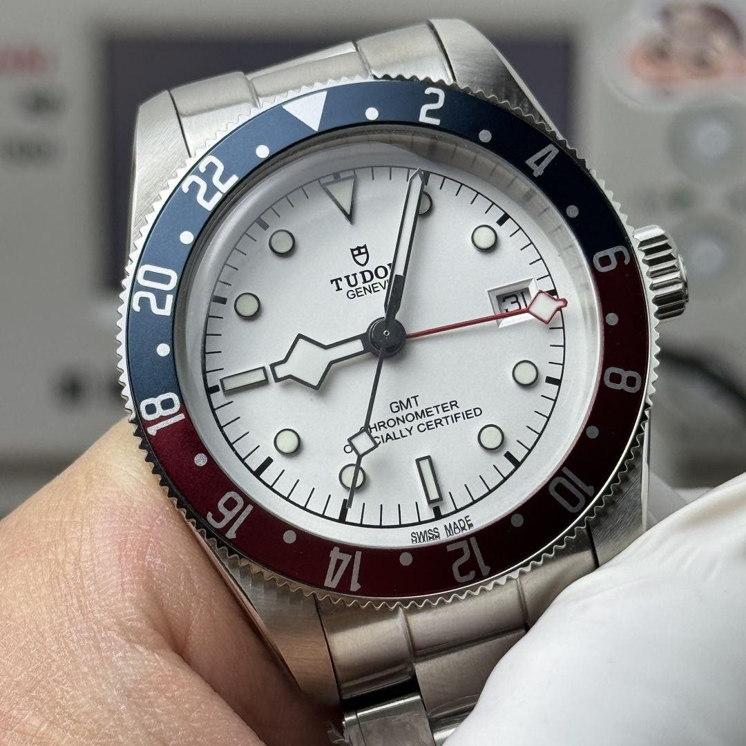 튜더 블랙베이 GMT 코크 베젤 남성 시계 45600 이미지 2