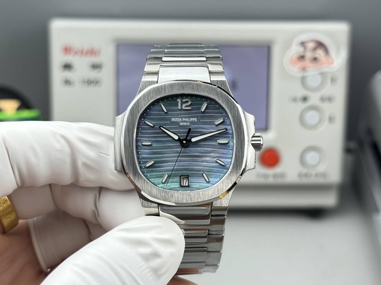 _dLA9s_xsx6Fey1QzhdDhpjScC-n-tMhKdcb8gaA