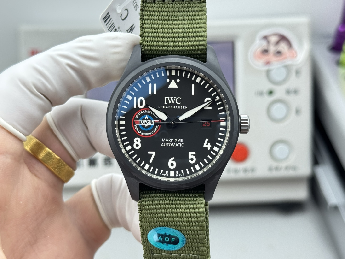 NO:670339,AOF's new work is back. Using the latest precision AI electronic injection technology, we finally experimented with a small amount of zero-color IWC Black ___ (the only black surface in the show that removes the purple temperature) and started the 'Hurious' battle of new craftsmanship! After the pilot activated the 32100 movement, this is the biggest difference! The font is the same font as the perfect mimeograph and the original version. The ultimate version has been perfectly corrected and the slim size is synchronized with the original version!! And the Japanese imported movement 2892 completely meets these characteristics. The latest batch of 2892 imported from Japan is more accurate, durable and has a low-noise oscillating weight, thus becoming the first choice movement for all styles of Mark 20! The new fluorine strap is a limited-time expensive one and is currently the only one on the market that perfectly matches the original version.19860909AOF 新作归来 利用最新的精密AI电喷技术, 终于试验出少量的零色差的万国黑 ___（全场唯一去除紫色温的黑面） 开启了字面新工艺的 ＂狂飙’之战！ 飞行员启用32100机芯后, 这是最大区别！ 字體是完美油印和原版相同的字体 终极版己完美修正纤细大小同步原版！！ 而日本进口机芯 2892正完完全全符合这特征, 最新批次日本纯进口2892更显精准,耐用,摆陀低噪, 从而成为马克20所有款式的首选机芯！ 限时价格不菲的新氟表带 目前市面上唯獨完美對標原版更多新品（白面將於5月拿到原版） 包涵後續將更多款式的膠帶,鋼帶將陸續登場～請敬關注… ………,,iwc,Watch