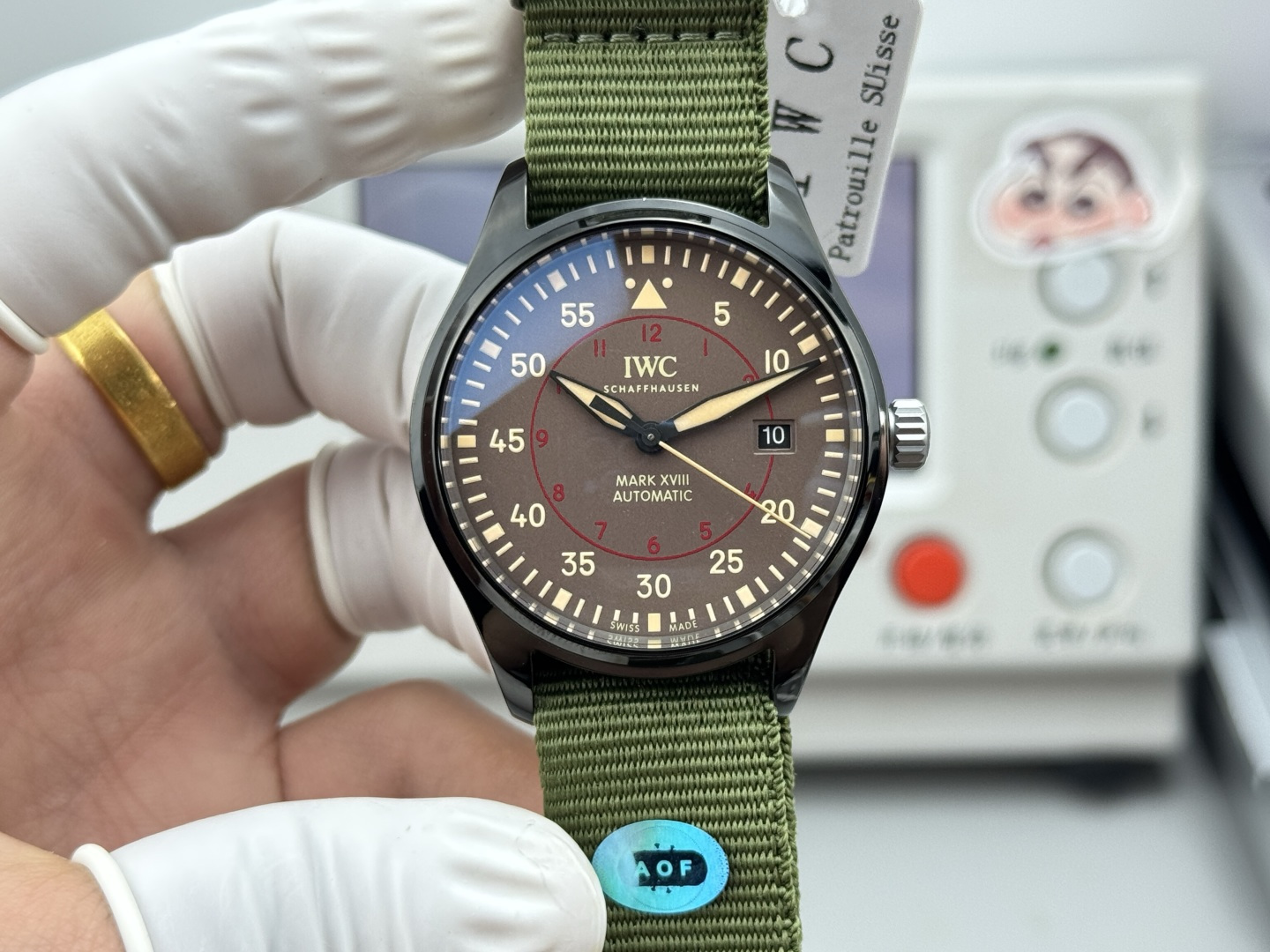 NO:670342,AOF IWC's latest ceramic watch, the IWC pilot series watch, is coming. It kills all versions on the market, and the details and coordination are more delicate. The spirit of craftsmanship, and the meticulously crafted V7 version kills all versions on the market. The appearance is the same. Five codes in one [Wonderful details] 1. The ceramic part is fired at imported high temperature, no color difference, no cracks, no sand holes, fine production. 2. The mirror is made of double-sided sapphire with blue light anti-vertigo effect on both sides. 3. The bottom cover pattern adopts fine carving technology, which is more three-dimensional.  4 The size of the ceramic part of the bottom cover is consistent with the original one. 5 The original molded belt and tape are consistent with the original. 6 The ceramic shell adopts advanced AR anti-fingerprint treatment. No matter what color it is, it will look like new after a long time. 7 The buckle adopts the same molded large open-face buckle. 8 The ceramic case matches the glass better and has a larger opening. [Case] The size of the watch is 41mmX11.4mm. It is consistent with the original one. The case is made of high-tech ceramics!  And do a frosted matte finish!  The structure follows the original version - the ring mouth and the middle shell are integrally formed. Resistant to wear, scratches, and corrosion!  It authentically restores the tenacious and excellent quality of this series of watches. [Movement] The powerful features are stable running time, using imported Seagull 2892, two options (not modified machines on the market) The coexistence of quality and cost-effectiveness must be excellent,, iwc19860909AOF IWC最新陶瓷腕表 万国 飞行员系列腕表震撼来袭, 秒杀市场所有版本,细节与配合更细腻 匠心精神,精雕细琢V7板本 秒杀市场所有版本 外观与一致.五码合一【精彩细节】 1陶瓷部分采用进口高温烧制,无色差.无裂痕.无沙孔,精品制作 2镜面采用双卜蓝宝石两面蓝光防眩晕效果 3底盖图案采用精雕工艺,更具立体感 4底盖陶瓷部位大小与一致 5原版开模皮带和胶带,与一致, 6陶瓷外壳采用高级AR防指纹处理,不管任何颜色用久了都和新的一样, 7扣子采用一致开模大开面扣 8陶瓷表壳与玻璃匹配度更好,开面更大【表壳】腕表尺寸41mmX11.4mm.与原装一致表壳采用高科技陶瓷所铸！并做磨砂哑光处理！结构遵循原版——圈口和中壳为一体成型.抗磨损,划痕,耐腐蚀！原汁原味的还原了该系列表款坚韧不拔的卓越品质.【机芯】功能强大之处 走时稳定、使用进口、海鸥2892、两种选择（非市面上改机）品质与性价比共存必属精,,iwc,Watch