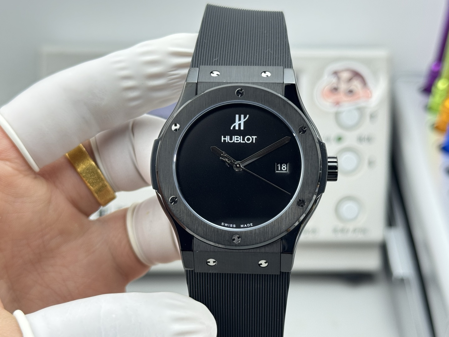 NO:670353,Hublot classic fusion ASSIC FUSION series.NX..LR men's watch, diameter 42mm, case 316L stainless steel, wear-resistant sapphire glass, the letter is made of original fine plate material. The movement adopts the latest self-winding movement, the movement power reserve is 42 hours, the swing frequency is 28800, the original folding clasp, the upgraded automatic rotor has the same scale as the original.,19860909恒宝表经典融合ASSIC FUSION系列.NX..LR男士腕表,直径42mm,表壳316L精钢,耐磨蓝宝石玻璃,字面采用原装精板材质.机芯采用版自动上链机芯,机芯动力储备42小时摆幅振频28800,原装折叠表扣,升级自动陀跟原装相同刻度.,,Watch