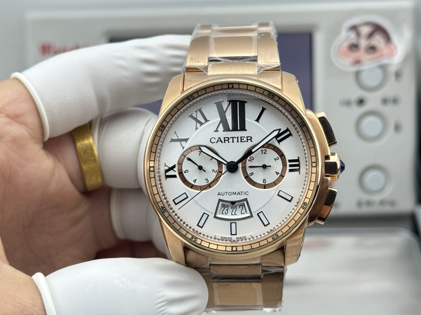 Cartier 卡地亚卡历博系列 进口9100机芯 卡地亚标志陀片 具备月份 星期 日期等各种实用功能显示