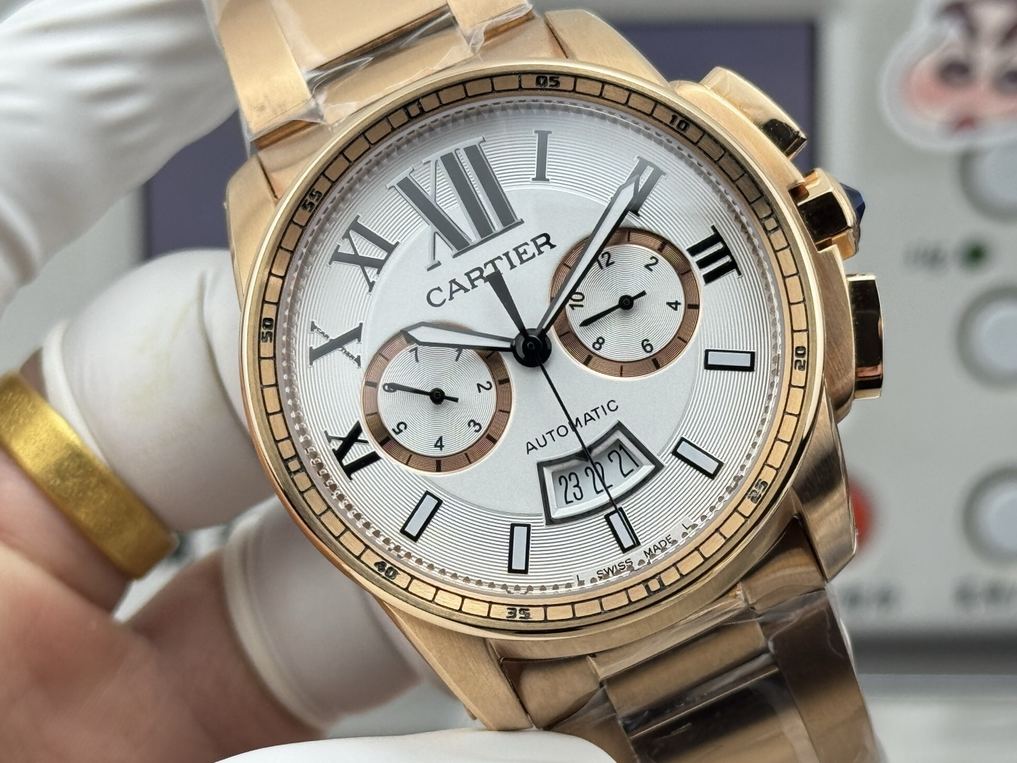 Cartier 卡地亚卡历博系列 进口9100机芯 卡地亚标志陀片 具备月份 星期 日期等各种实用功能显示