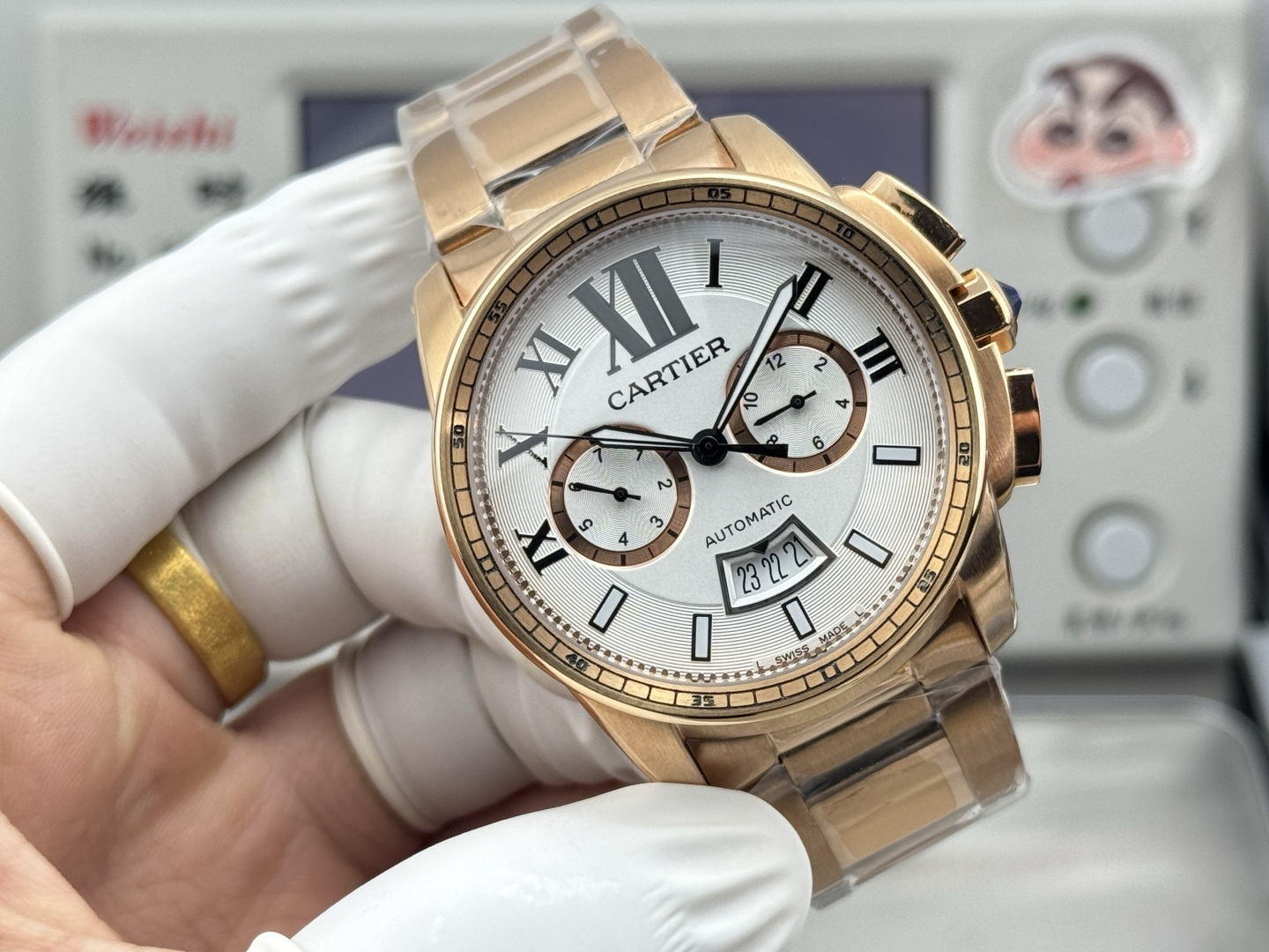 Cartier 卡地亚卡历博系列 进口9100机芯 卡地亚标志陀片 具备月份 星期 日期等各种实用功能显示