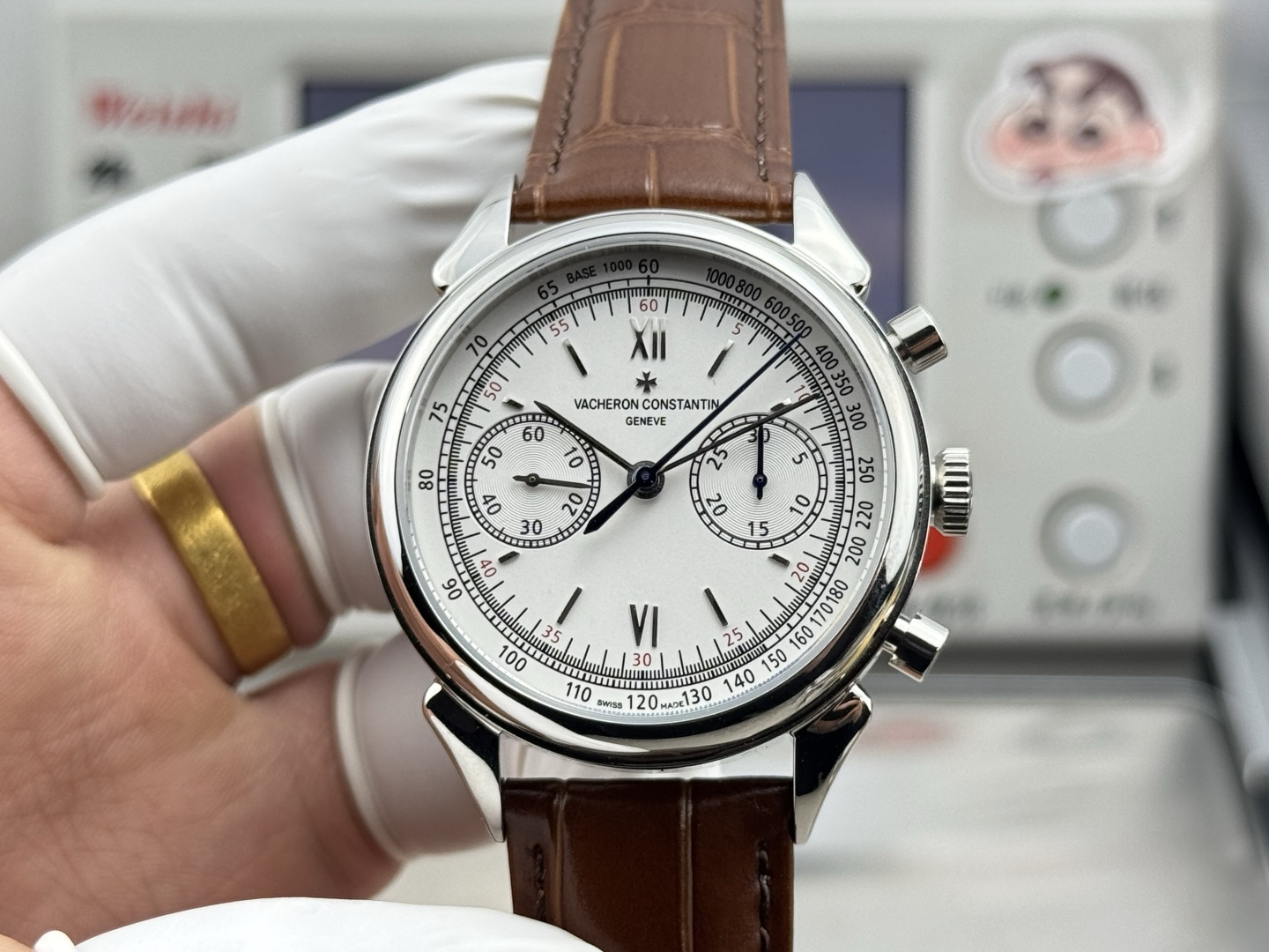 NO:714899,The new generation of 'Vacheron Constantin' makes its grand debut!  The latest model Vacheron Constantin 5000H historical masterpiece series 'Horn Ear' chronograph watch was launched at the Hong Kong Watch and Clock Fair. It is one of the most famous watch brands in the world. 1. The movement is equipped with an original imported automatic mechanical movement (zero repair) 2. Diameter 40 mm, thickness 10 mm!  3 glass sapphires!  4 straps Italian calfskin!  5 buckles original double snap buckle!  ,,vacheron,cowhide19860909新一代“江诗丹顿”隆重登场！在香港钟表展中推出最新款式 江诗丹顿5000H历史名作系列 “牛角耳”计时腕表,是世界最著名钟表品牌之一. 1机芯搭配原装进口自动机械机芯（零返修） 2直径40毫米,厚度10毫米！ 3玻璃蓝宝石！ 4皮带意大利小牛皮！ 5表扣原装双按扣！,,vacheron,cowhide,Watch