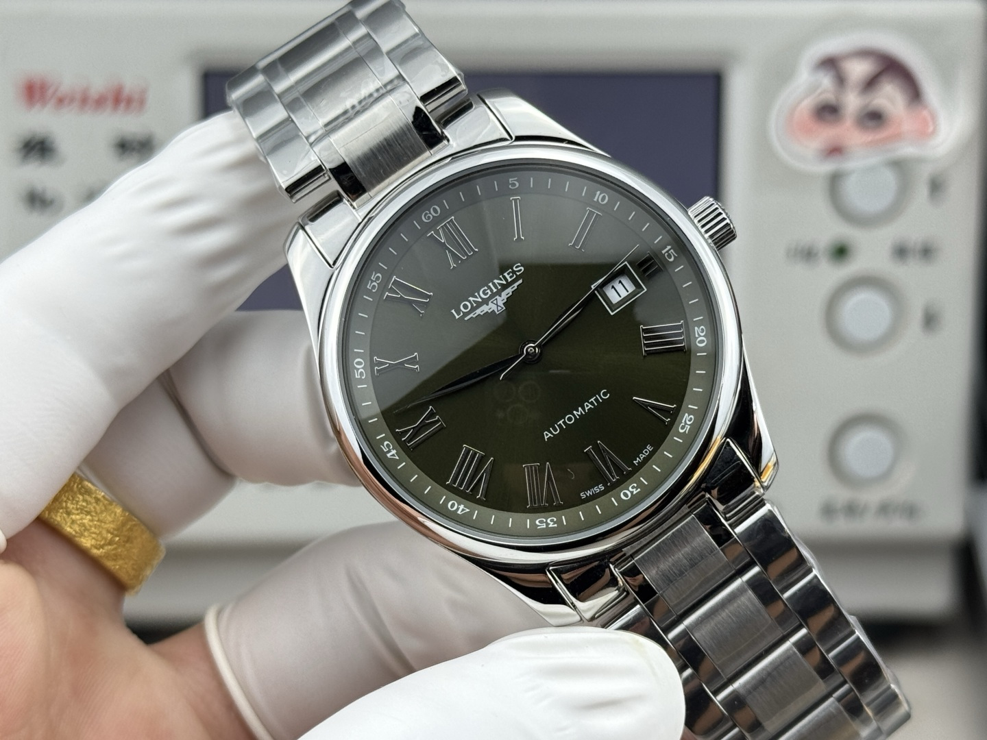 NO:821537,The 40mm famous 'green face' Longines traditional series produced by TW, Longines launches a new traditional watchmaking watch, which combines modern aesthetic concepts with retro elements. The stainless steel case is fully polished, making it visually more refined. The movement uses imported 2824, which uses 40  mm is a standard formal watch size, and the belt is made of cowhide imported from Italy (green, brown, blue). It is a classic and versatile men's watch. It not only shows the elegant taste of the wearer, but also makes men reveal their style in every gesture, longines, cowhide19860909TW出品的40mm名匠“绿面”浪琴传统系列,浪琴全新推出制表传统腕表,它将现代美学理念和复古元素结合起来,精钢表壳经全面抛光处理,在视觉上显得更加精致,机芯采用进口2824,它采用40mm这一标准正装表尺寸,皮带采用意大利进口牛皮（有绿,棕,蓝）是一款经典百搭的男士腕表,不仅可以彰显佩戴者的高雅品味,更是令男士在举手投足都透露着风范,,longines,cowhide,Watch