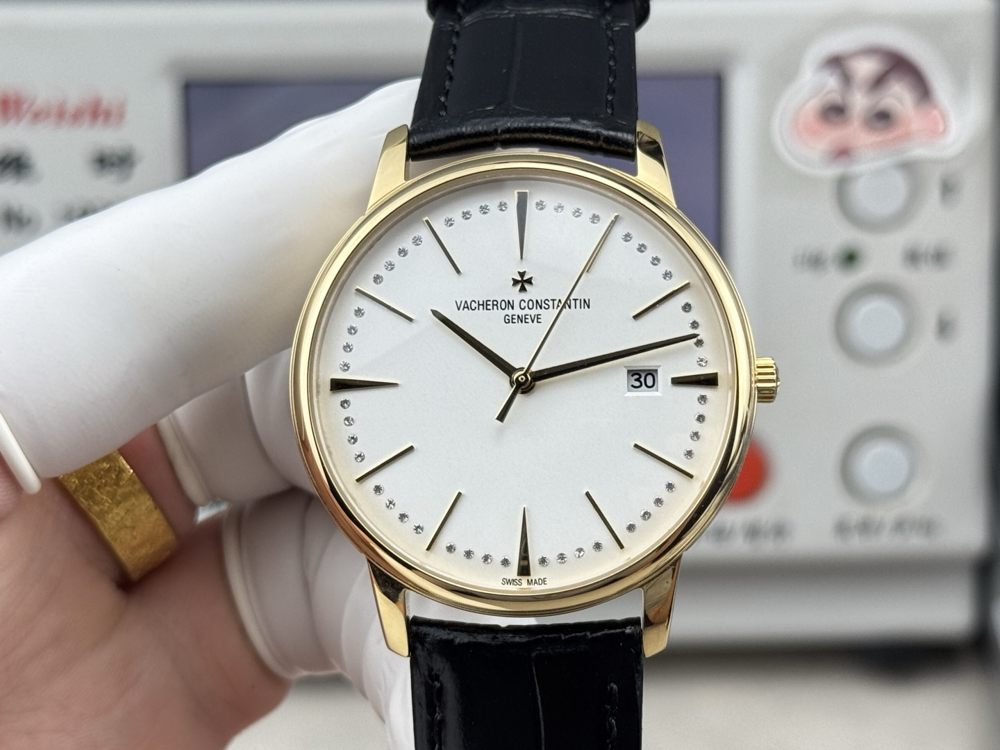 NO:822087,[2026 Wall Crack recommends the highest replica V4 upgraded version on the market, the Vacheron Constantin watch!  】 1 [Case] Size 40MMX9MM, perfectly round case, with slightly isolated lug design, making it more suitable for the wearer's wrist. Each finished case needs to undergo MK's strict quality control to restore the unique texture of the original. 2 [Movement] Steel wheels and other components are carefully decorated by MK watchmakers, and the automatic oscillating weight is plated with 18k gold, maximizing the original exquisite craftsmanship.  3 [Mirror] The two sapphire glass mirrors on the front and rear are treated with anti-vertigo coating. 4 [Strap] Double-layer Italian calfskin, with Maltese cross pin buckle. A sincere work, you are welcome to appreciate it,,vacheron,cowhide19860909【2026墙裂推荐市场最高复刻 V4升级版本 江诗丹顿腕表！】 1【表壳】尺寸40MMX9MM,完美圆形的表壳,搭配微孤式表耳设计,使之更加贴合佩戴者的手腕.每一个成品壳套,都需经过MK严格的质量把控,方能还原正品独特的质感. 2【机芯】钢轮等部件均由MK制表师精工装饰,自动摆陀更是镀有18k金,最大限度呈现原装精湛的工艺水平. 3【表镜】前后两片蓝宝石玻璃镜面,均有防眩晕镀膜处理. 4【表带】双层意大利小牛皮,搭配马耳他十字针扣. 诚意之作 欢迎您的品鉴,,vacheron,cowhide,Watch