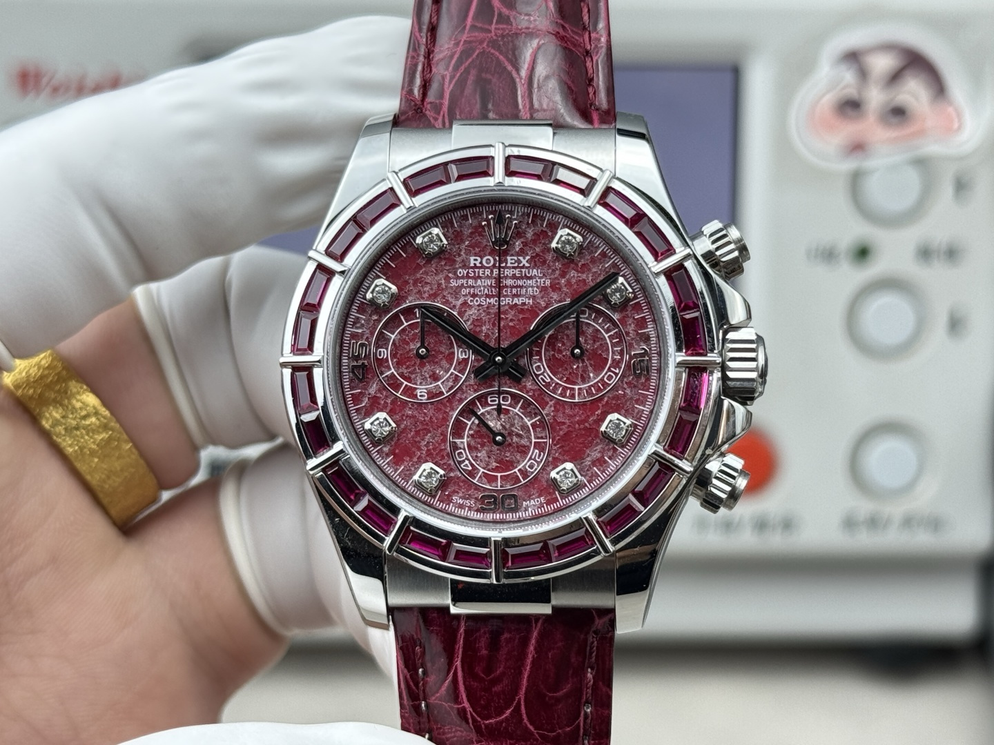 NO:821924,PPM new product, Rolex super vvvip hidden model Daytona 116589 'Red Pomegranate', the ring is made of high-grade cultured diamonds!  Crocodile skin strap, available with Dandong 4801& movement, rolex, crocodile skin19860909PPM新品,劳力士 超级vvvip隐藏款迪通拿116589“红石榴”,圈口采用高级培育钻！鳄鱼皮表带,备有丹东4801&机芯可选,,rolex,crocodile skin,Watch