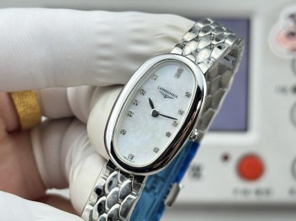 Longines Symphonette detail 5