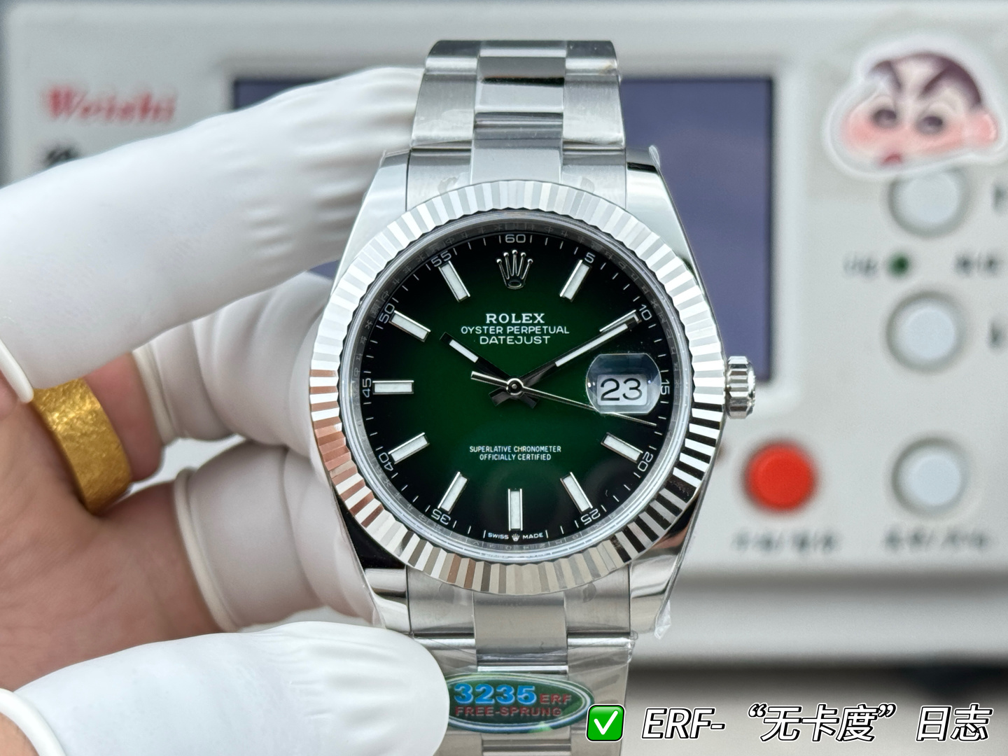 NO:859129,ERF's latest log-type DATEJUST41 series - 131.5g weight-increased version (the official weight of the whole watch is about 133 grams), a new generation of card-free Cal. movement, breaking through the limits of traditional craftsmanship, blue hairspring + card-free inertia adjustment structure (weight adjustment idea), the structural appearance and technical route of the balance wheel area are infinitely close to the original The core feature of Cal., the newly upgraded and polished plywood is not only eye-catching, but also significantly improves stability and simulation.19860909ERF“无卡度日志”最新日志型DATEJUST41系列——131.5克增重版（官方整表重量约133克左右）全新一代无卡度Cal.机芯,突破传统工艺极限,蓝色游丝+无卡度惯性调校结构（砝码调校思路）,摆轮区结构观感与技术路线无限贴近原装 Cal.的核心特征,夹板全新升级打磨不仅让人眼前一亮,并且稳定性与仿真度显著提升,,Watch