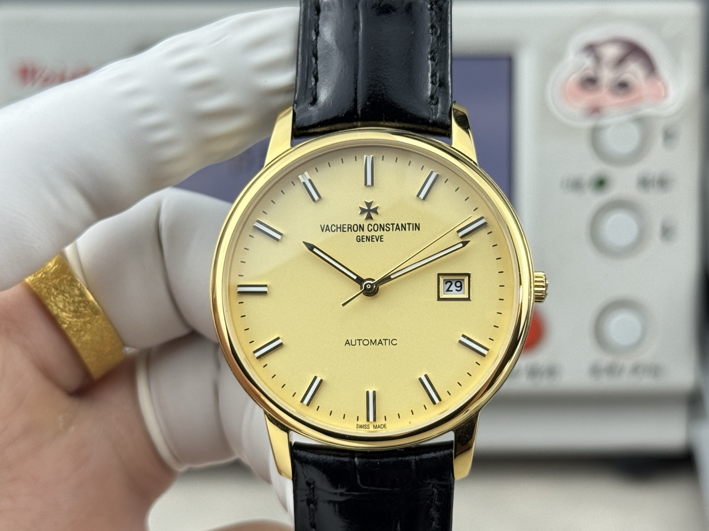 NO:924269,[2026 Wall Crack recommends the market’s highest replica V4 upgraded version Vacheron Constantin VC Heritage Series 85180 watch!  】 1 [Case] Size 40MMX9MM, perfectly round case, with slightly isolated lug design, making it more suitable for the wearer's wrist. Each finished case needs to undergo MK's strict quality control to restore the unique texture of the original. 2 [Movement] Steel wheels and other components are carefully decorated by MK watchmakers, and the automatic oscillating weight is plated with 18k gold, maximizing the original exquisite craftsmanship.  3 [Mirror] The two sapphire glass mirrors on the front and rear are treated with anti-vertigo coating. 4 [Strap] Double-layer Italian calfskin, with Maltese cross pin buckle. A sincere work, you are welcome to appreciate it,,vacheron,cowhide19860909【2026墙裂推荐市场最高复刻 V4升级版本 江诗丹顿VC传承系列85180腕表！】 1【表壳】尺寸40MMX9MM,完美圆形的表壳,搭配微孤式表耳设计,使之更加贴合佩戴者的手腕.每一个成品壳套,都需经过MK严格的质量把控,方能还原正品独特的质感. 2【机芯】钢轮等部件均由MK制表师精工装饰,自动摆陀更是镀有18k金,最大限度呈现原装精湛的工艺水平. 3【表镜】前后两片蓝宝石玻璃镜面,均有防眩晕镀膜处理. 4【表带】双层意大利小牛皮,搭配马耳他十字针扣. 诚意之作 欢迎您的品鉴,,vacheron,cowhide,Watch