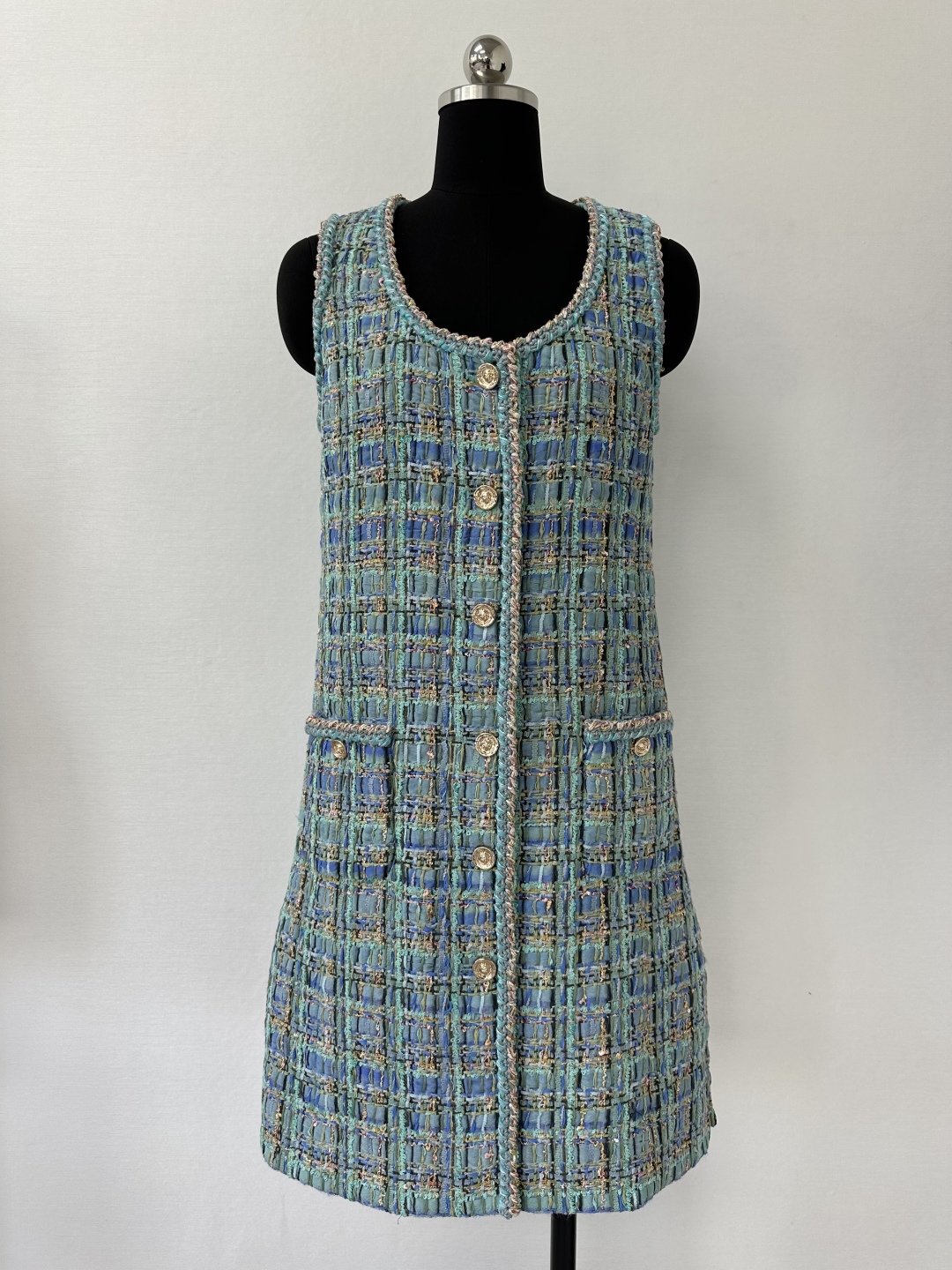 CC25A Plaid Woven Dress, Custom Tweed Fabric, Silk Lining, Sizes 36-40 2 cmp i1754978809231 5942 0 0