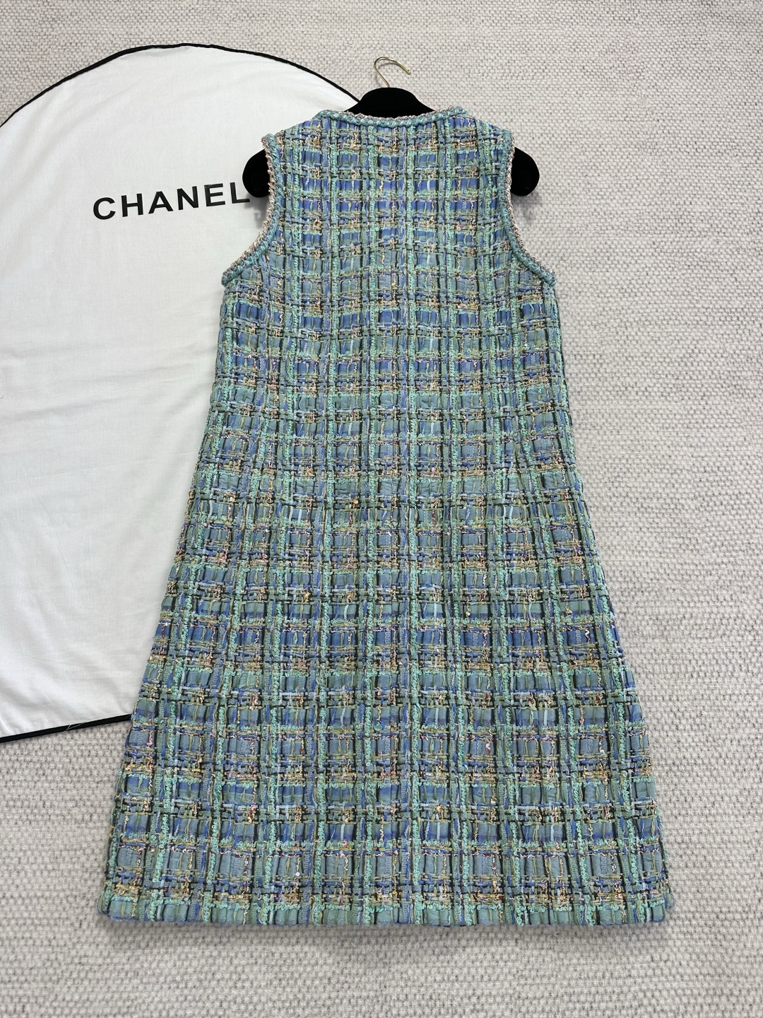 CC25A Plaid Woven Dress, Custom Tweed Fabric, Silk Lining, Sizes 36-40 5 cmp i1754978816894 2315 0 3